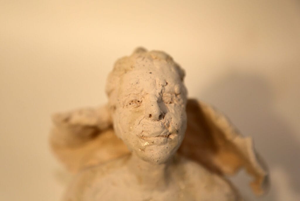 Hope, face Hope, face